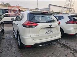 نیسان ئێکس ترەیل